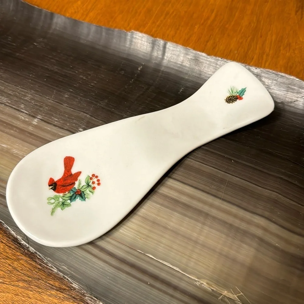 Royal Norfolk Ceramic Red Cardinal Pinecone Design Spoon Rest Christmas Holiday